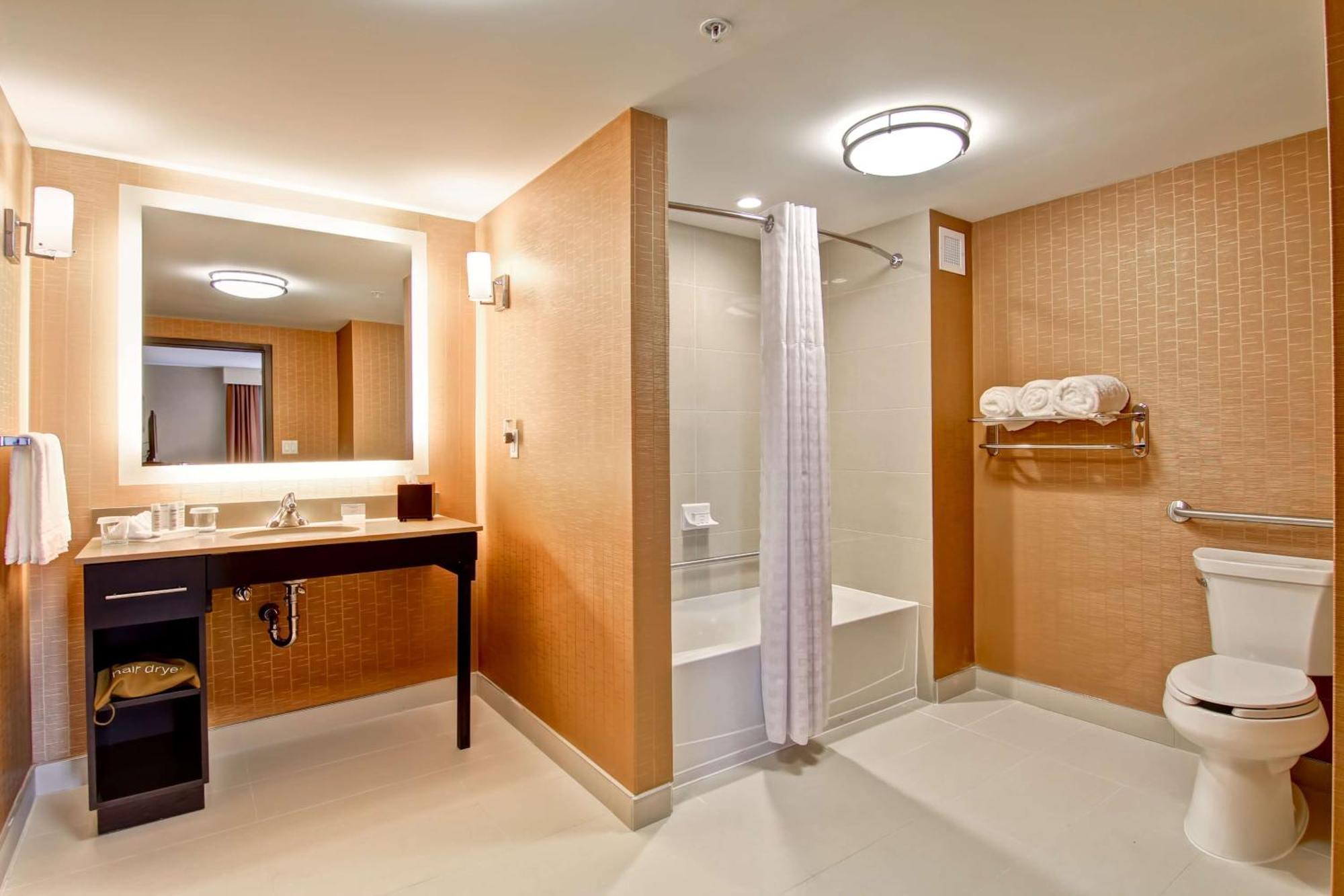 Homewood Suites By Hilton Waterloo/St. Jacobs Ngoại thất bức ảnh